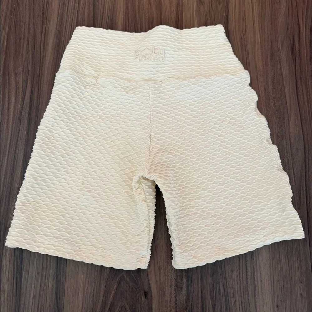Booty by Brabants Croco Skin Shorts in French Vanilla